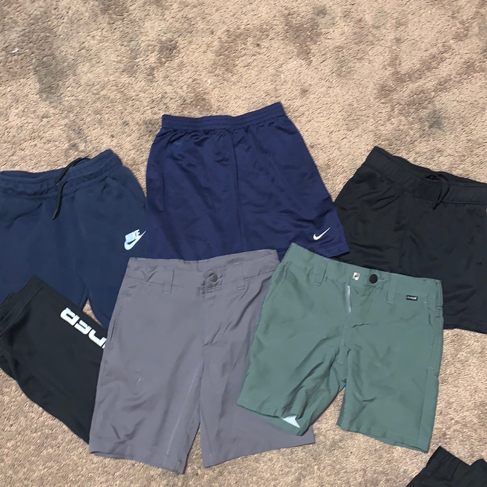 Nike, Underarmour, Hurley, dickies, quicksilver